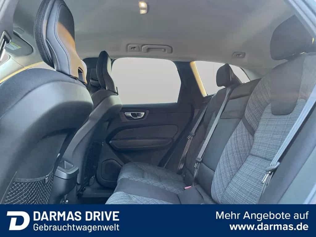 Volvo XC60 B4 D AWD Core Android Keyless el.Heckk Ahk 05/2022-photo-9