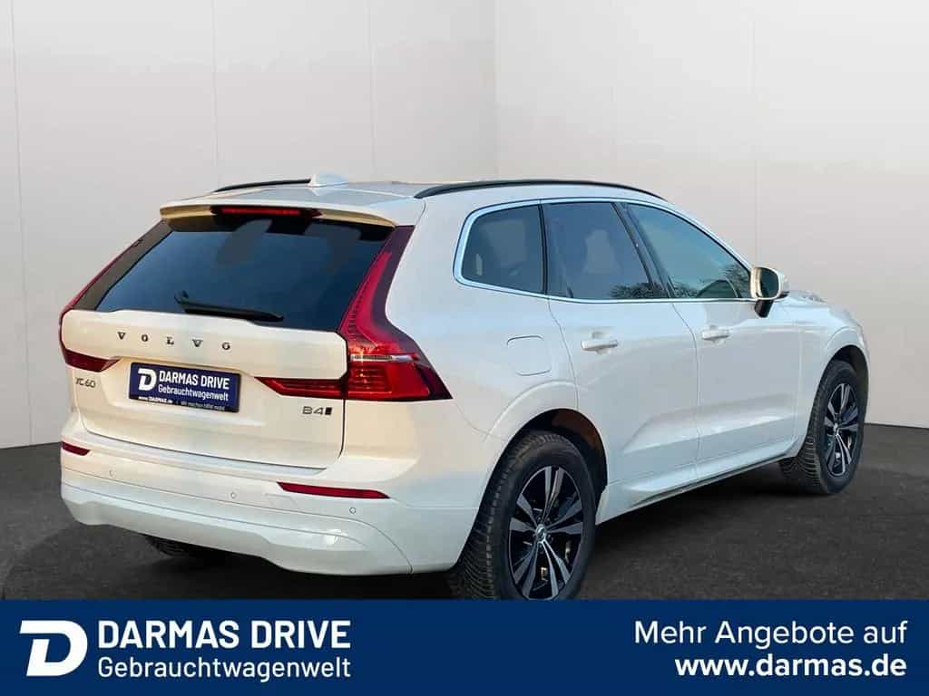 Volvo XC60 B4 D AWD Core Android Keyless el.Heckk Ahk 05/2022-photo-3
