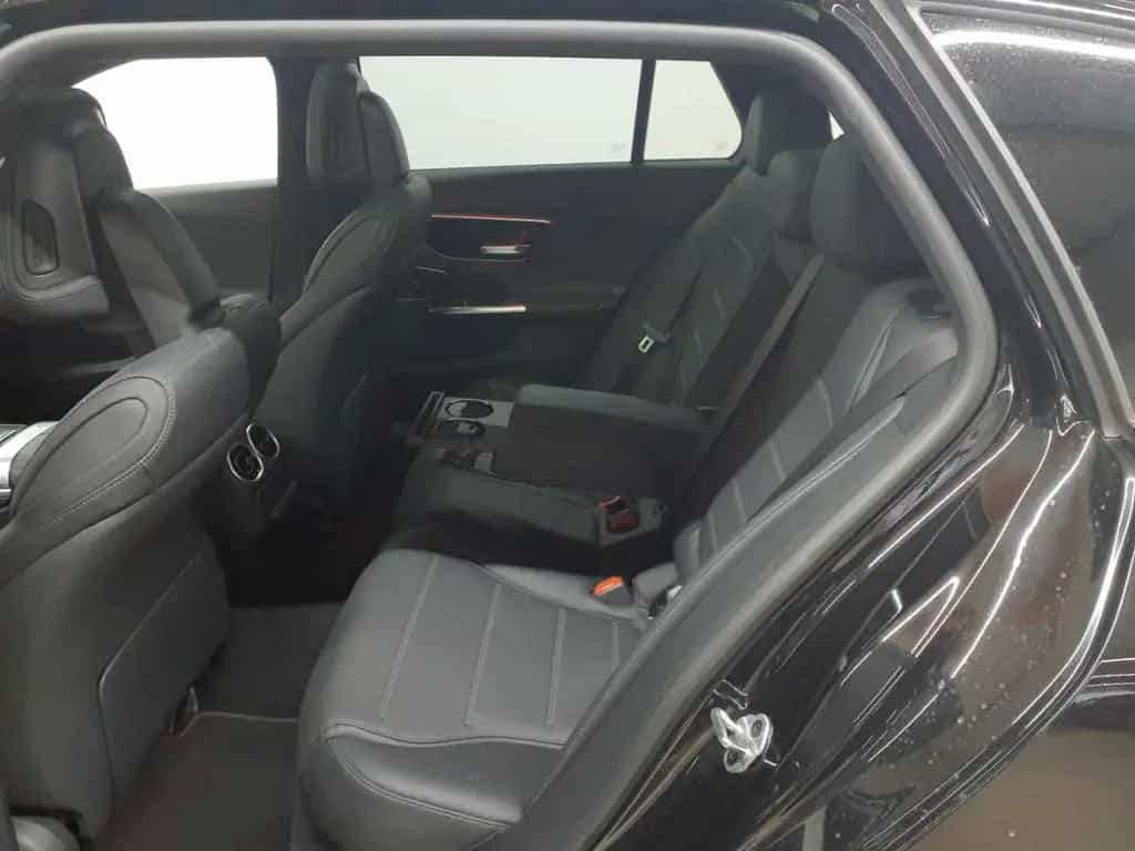 Mercedes-Benz C-Class 200 T 9G-AMG PANO AHK DIS HuD BusiP 03/2022-photo-4
