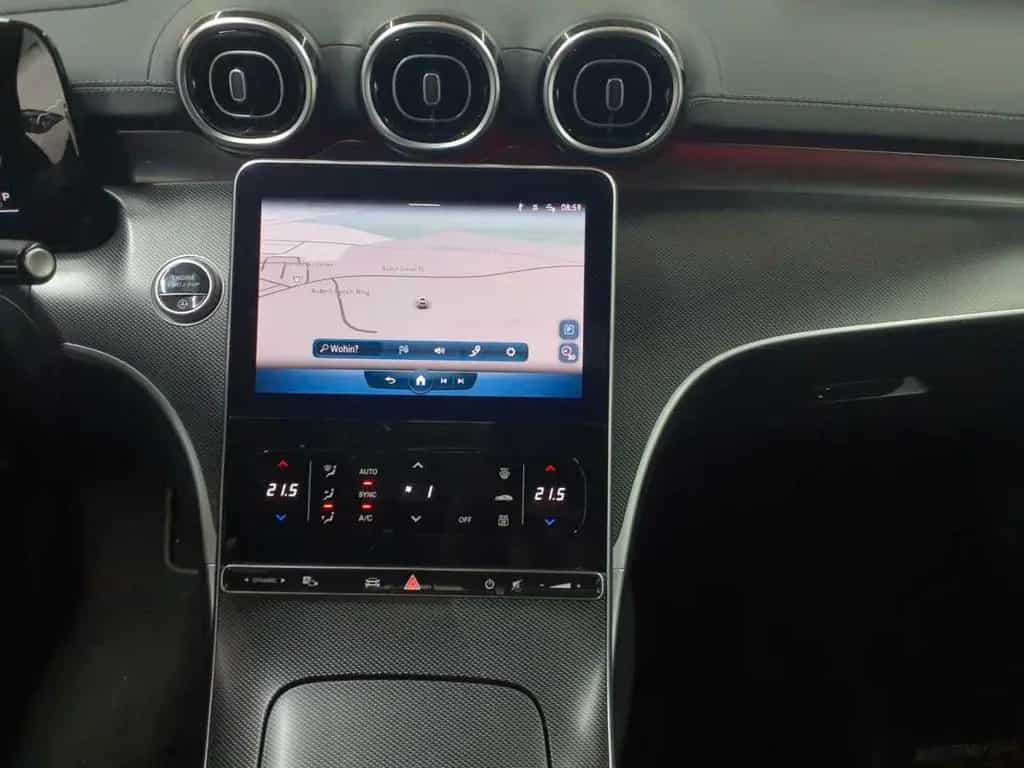 Mercedes-Benz C-Class 200 T 9G-AMG PANO AHK DIS HuD BusiP 03/2022-photo-7