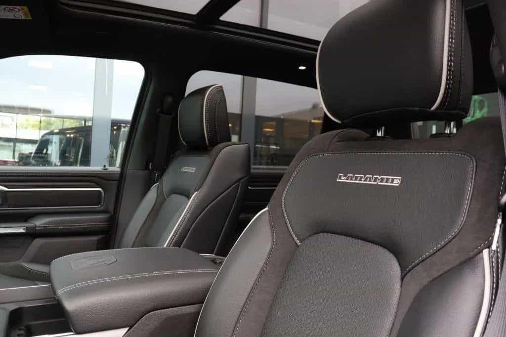 Dodge RAM Ram 1500 3.0 L6 LARAMIE SPORT NIGHT incl. La 12/2024-photo-15