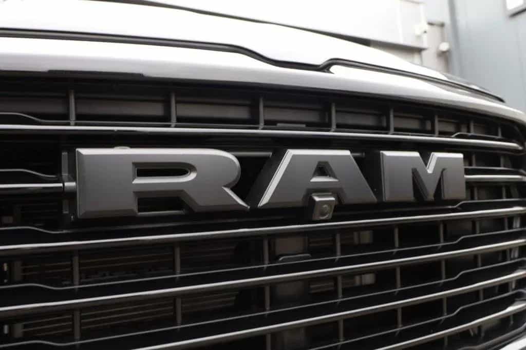 Dodge RAM Ram 1500 3.0 L6 LARAMIE SPORT NIGHT incl. La 12/2024-photo-22