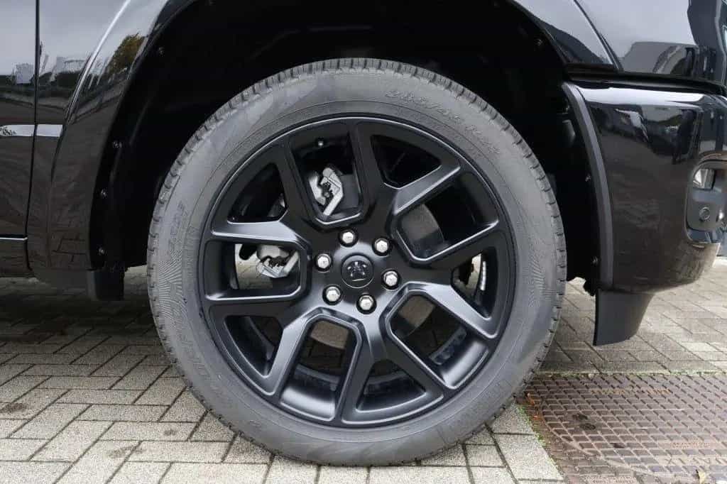 Dodge RAM Ram 1500 3.0 L6 LARAMIE SPORT NIGHT incl. La 12/2024-photo-24