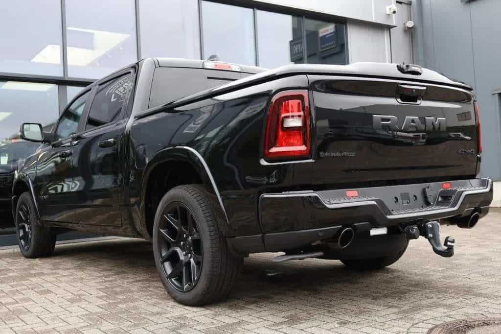 Dodge RAM Ram 1500 3.0 L6 LARAMIE SPORT NIGHT incl. La 12/2024-photo-6