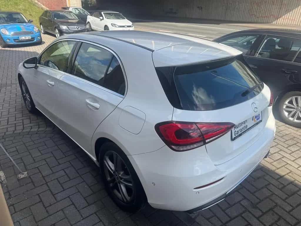 Mercedes-Benz A-Class 180 d LED 05/2019-photo-6