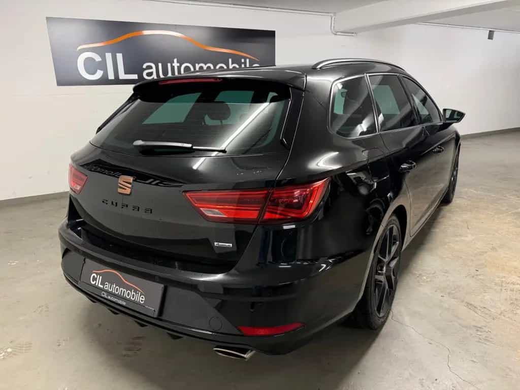 Seat Leon ST Cupra 300 4Drive*DSG*PANO*ALCANTARA* 02/2020-photo-4