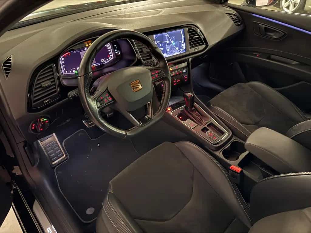 Seat Leon ST Cupra 300 4Drive*DSG*PANO*ALCANTARA* 02/2020-photo-5