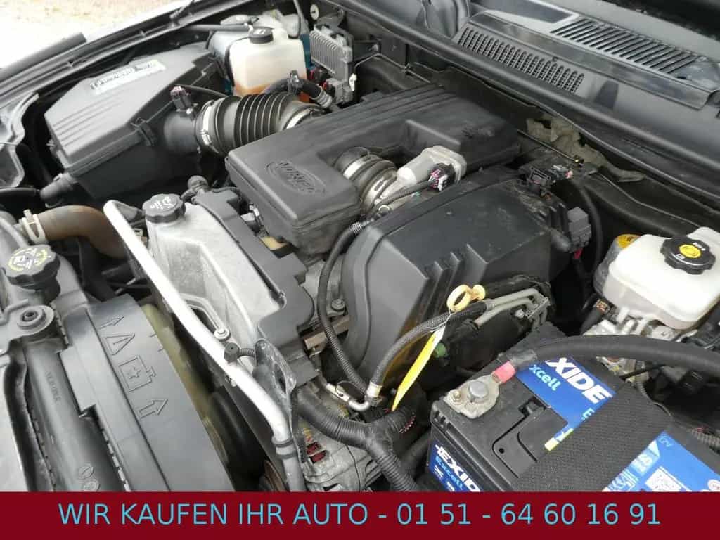 Hummer H3 3.7 Adventure Automatik #LEDER#KLIMA#AHK#27 12/2008-photo-22