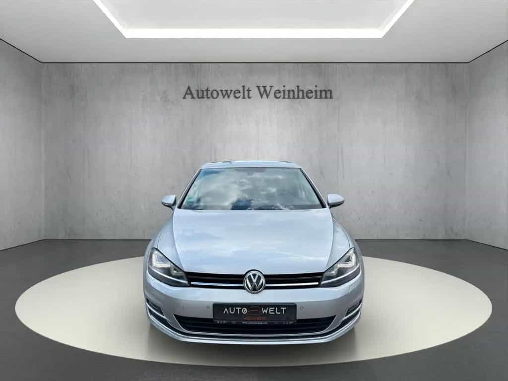 Volkswagen Golf °VII°HIGHLINE°BMT°NAV°XENON°SHZ°AUT°MASSAGE° 12/2013-photo-1