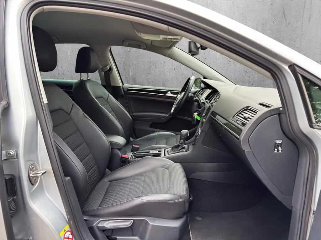 Volkswagen Golf °VII°HIGHLINE°BMT°NAV°XENON°SHZ°AUT°MASSAGE° 12/2013-photo-13