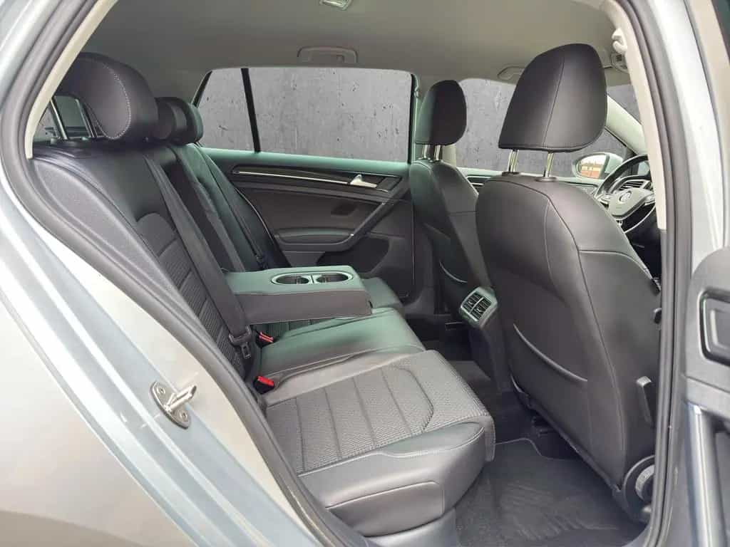 Volkswagen Golf °VII°HIGHLINE°BMT°NAV°XENON°SHZ°AUT°MASSAGE° 12/2013-photo-14