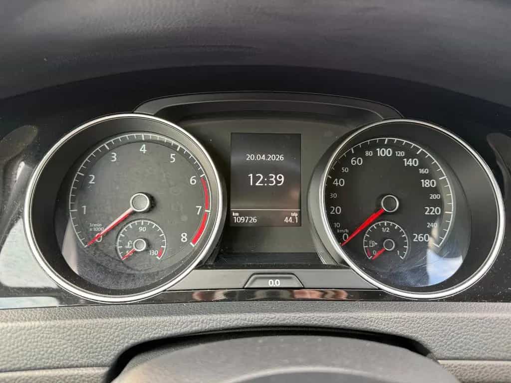 Volkswagen Golf °VII°HIGHLINE°BMT°NAV°XENON°SHZ°AUT°MASSAGE° 12/2013-photo-20