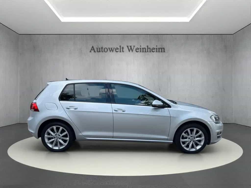 Volkswagen Golf °VII°HIGHLINE°BMT°NAV°XENON°SHZ°AUT°MASSAGE° 12/2013-photo-7
