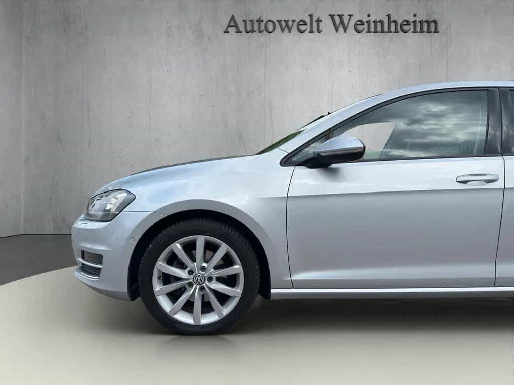 Volkswagen Golf °VII°HIGHLINE°BMT°NAV°XENON°SHZ°AUT°MASSAGE° 12/2013-photo-8