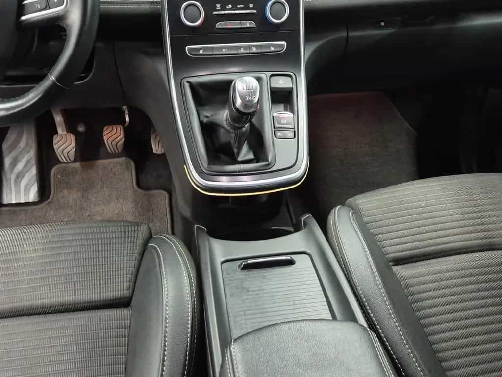 Renault Grand Scenic 1.2 TCe 130 Energy Intens 04/2018-photo-13
