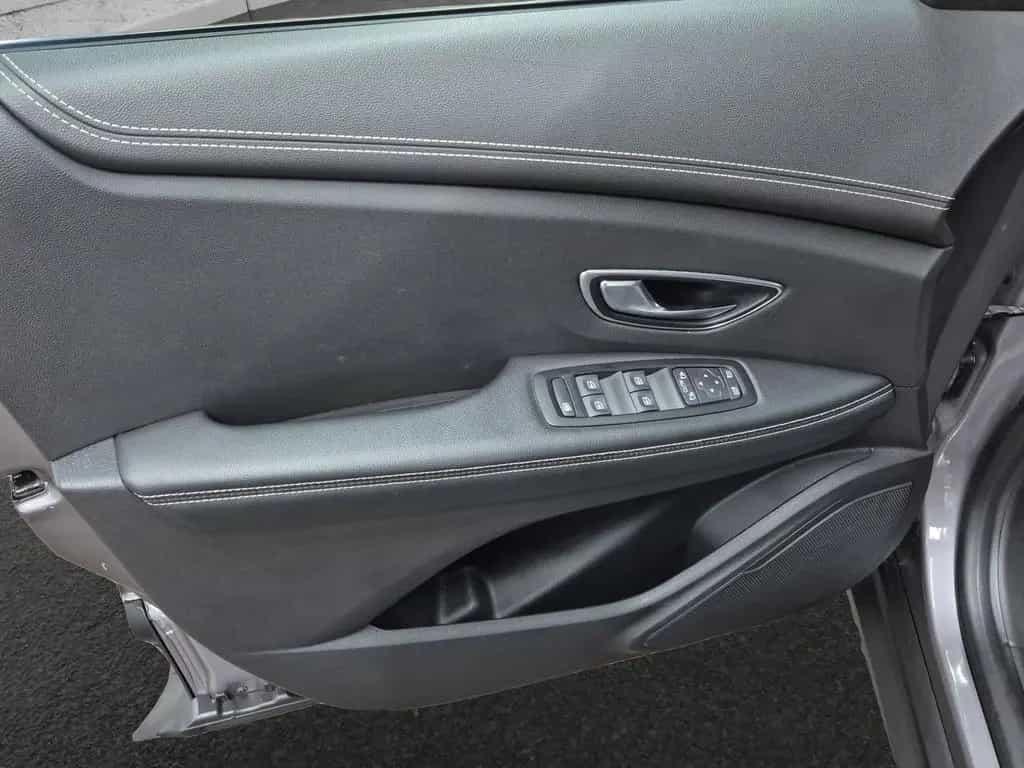 Renault Grand Scenic 1.2 TCe 130 Energy Intens 04/2018-photo-15