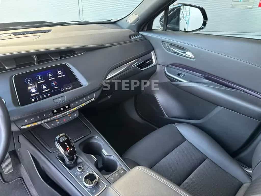 Cadillac XT4 Luxury AWD 350T AHK, KAMERA, 1.Hd.Unfallfrei 07/2021-photo-11