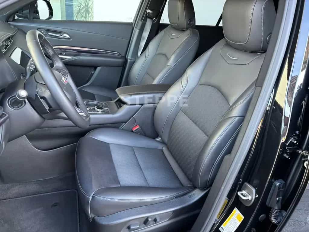 Cadillac XT4 Luxury AWD 350T AHK, KAMERA, 1.Hd.Unfallfrei 07/2021-photo-7