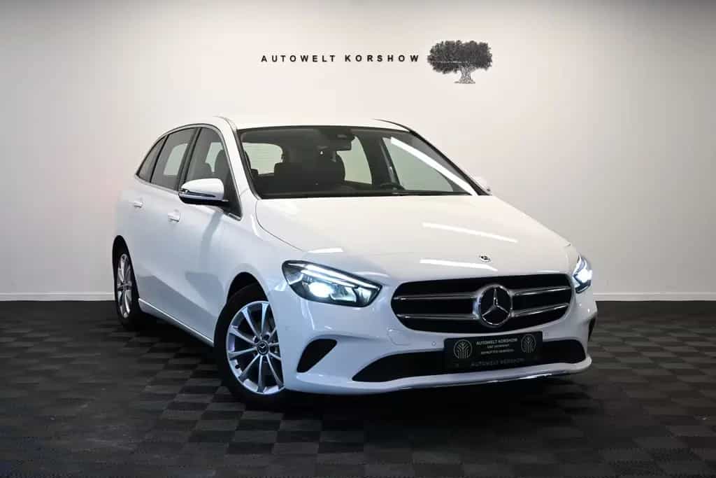 Mercedes-Benz B 180 *KAMERA *AHK *LED *SHZ *MBUX *AMBIENTE 02/2019-photo-0