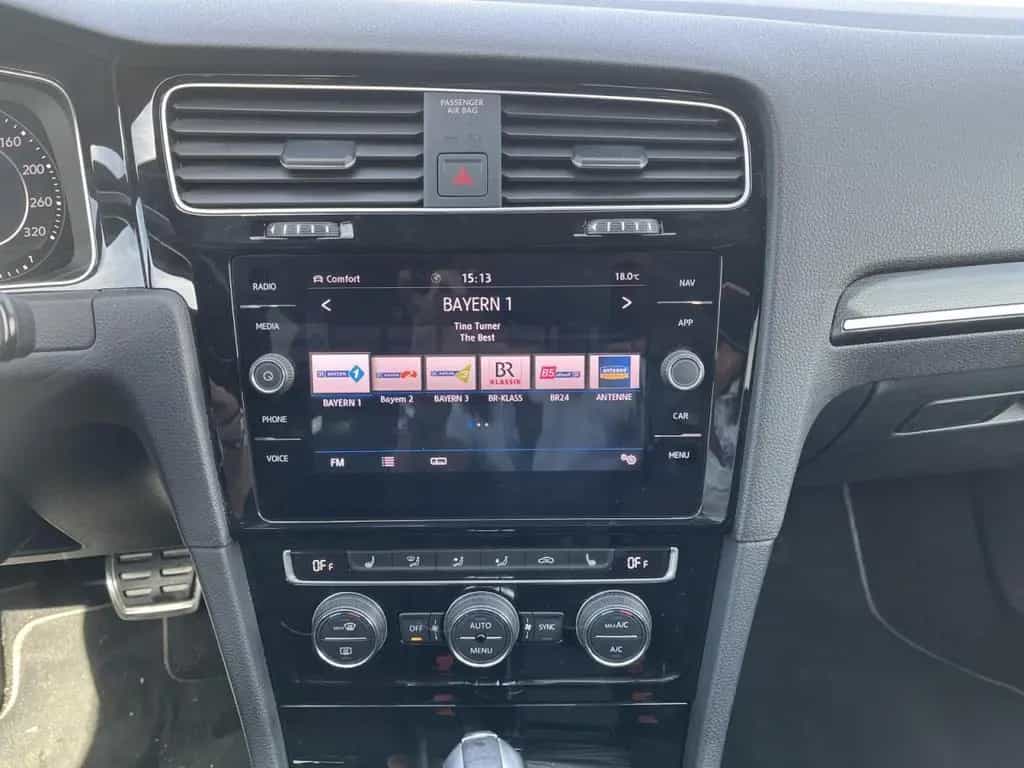 Volkswagen Golf VII R 2.0 TSI 4Motion DSG (Performance) 06/2019-photo-17