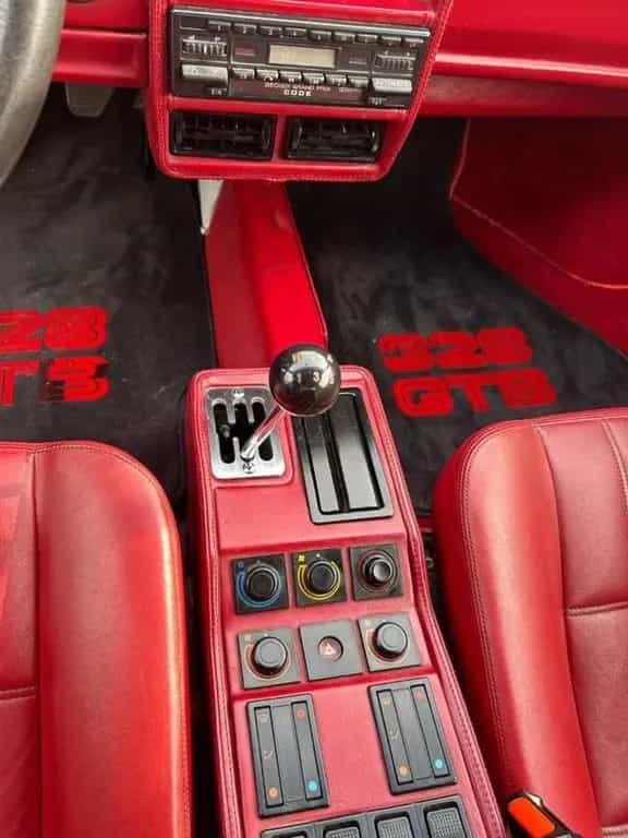 Ferrari 328 328 GTS 02/1987-photo-10