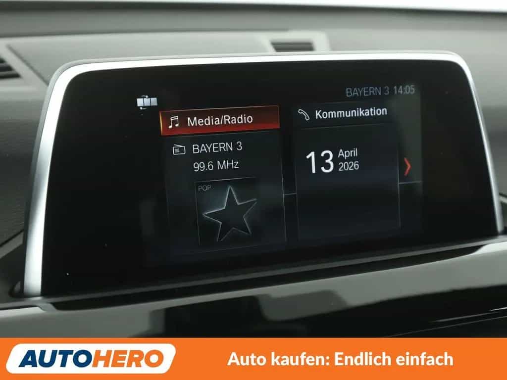 BMW X1 xDrive 20i Sport Line Aut.*NAV*TEMP*PDC*SHZ* 06/2018-photo-20