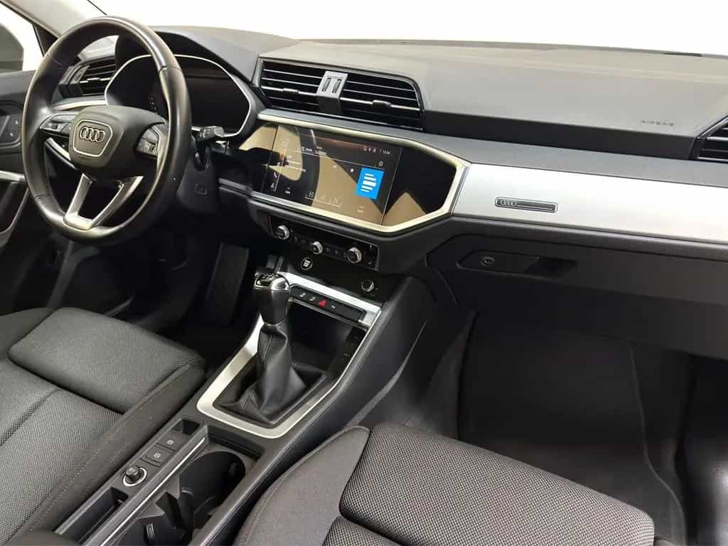 Audi Q3 35 TFSI S line LED*NAV*SHZ*PDC*TEMPO*KAMERA*E 06/2021-photo-9