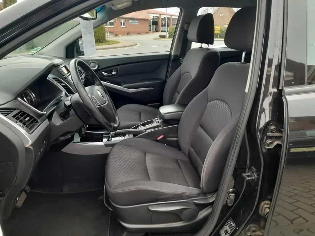 Ssangyong Korando Quartz 4x4 PDC,AHK,ALU,GJR,BC+++ 11/2015-photo-12