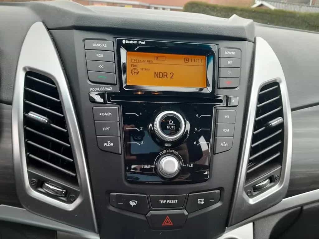 Ssangyong Korando Quartz 4x4 PDC,AHK,ALU,GJR,BC+++ 11/2015-photo-8