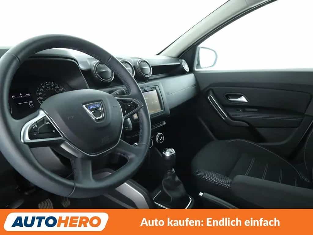 Dacia Duster 1.2 TCe Prestige 4x4*NAVI*TEMPO*CAM*PDC* 02/2019-photo-10