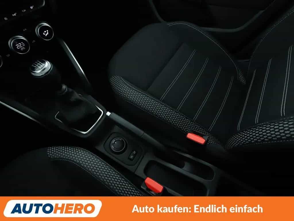 Dacia Duster 1.2 TCe Prestige 4x4*NAVI*TEMPO*CAM*PDC* 02/2019-photo-24