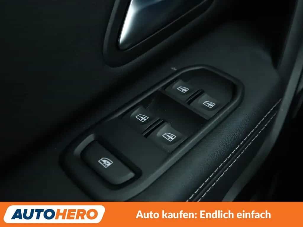 Dacia Duster 1.2 TCe Prestige 4x4*NAVI*TEMPO*CAM*PDC* 02/2019-photo-25