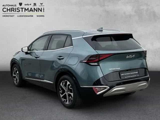 Kia Sportage SPIRIT AWD 1.6T 48V MILD-HYBRID *ANHÄNG 03/2022-photo-2