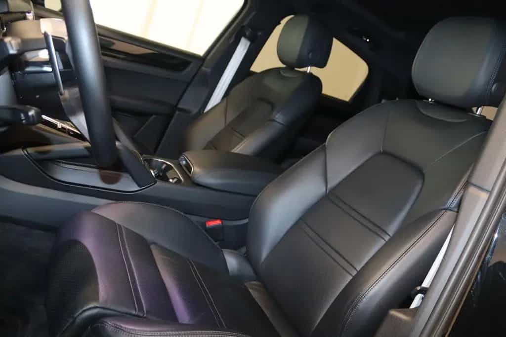 Porsche Cayenne Coupe Platinum Ed.-PANO-SOFT-LUFT-AHK- 03/2023-photo-10