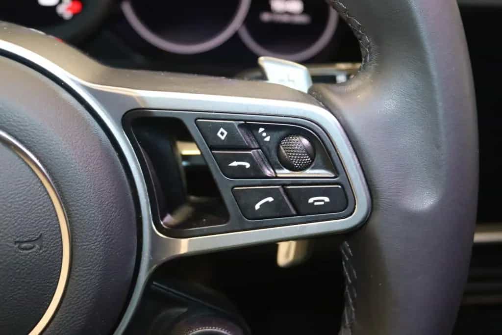 Porsche Cayenne Coupe Platinum Ed.-PANO-SOFT-LUFT-AHK- 03/2023-photo-18