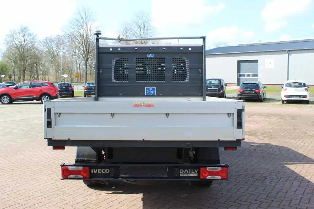 Iveco Daily Fahrgestell Doppelkabine 35 S 04/2017-photo-3