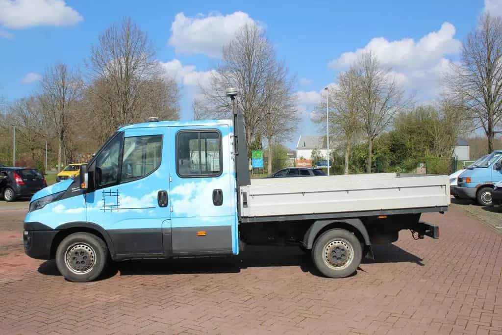 Iveco Daily Fahrgestell Doppelkabine 35 S 04/2017-photo-5
