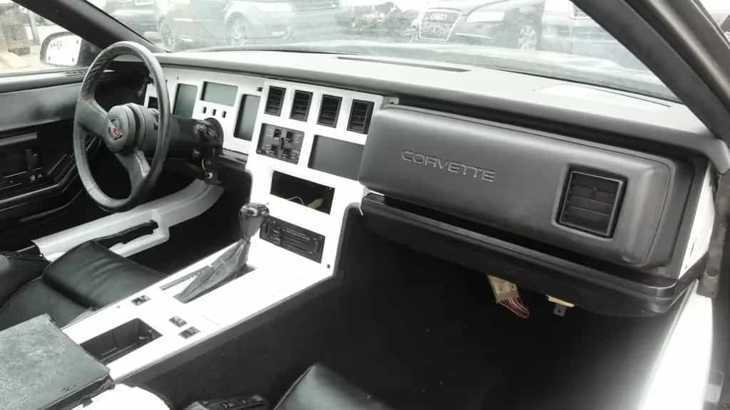 Corvette C4 07/1984-photo-10