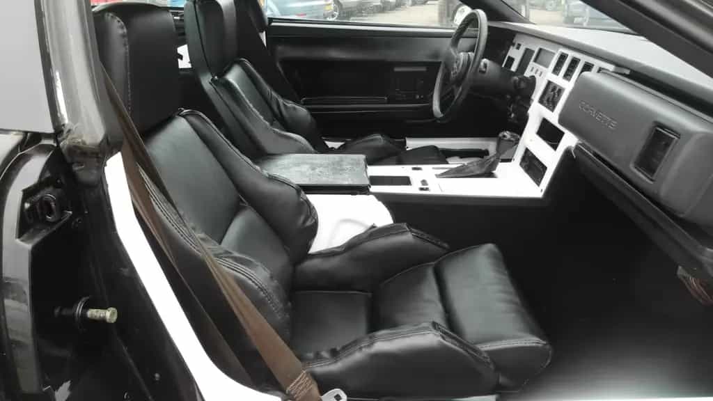 Corvette C4 07/1984-photo-9