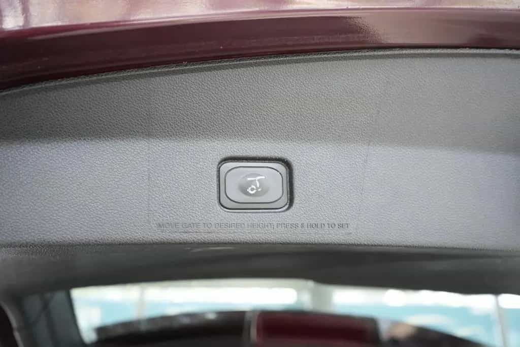 Ford Explorer XLT 4WD *7-Sitzer *LPG-Gas 08/2018-photo-17