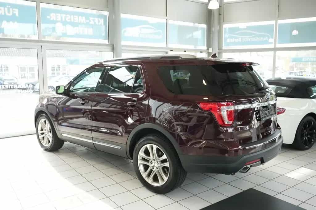 Ford Explorer XLT 4WD *7-Sitzer *LPG-Gas 08/2018-photo-3