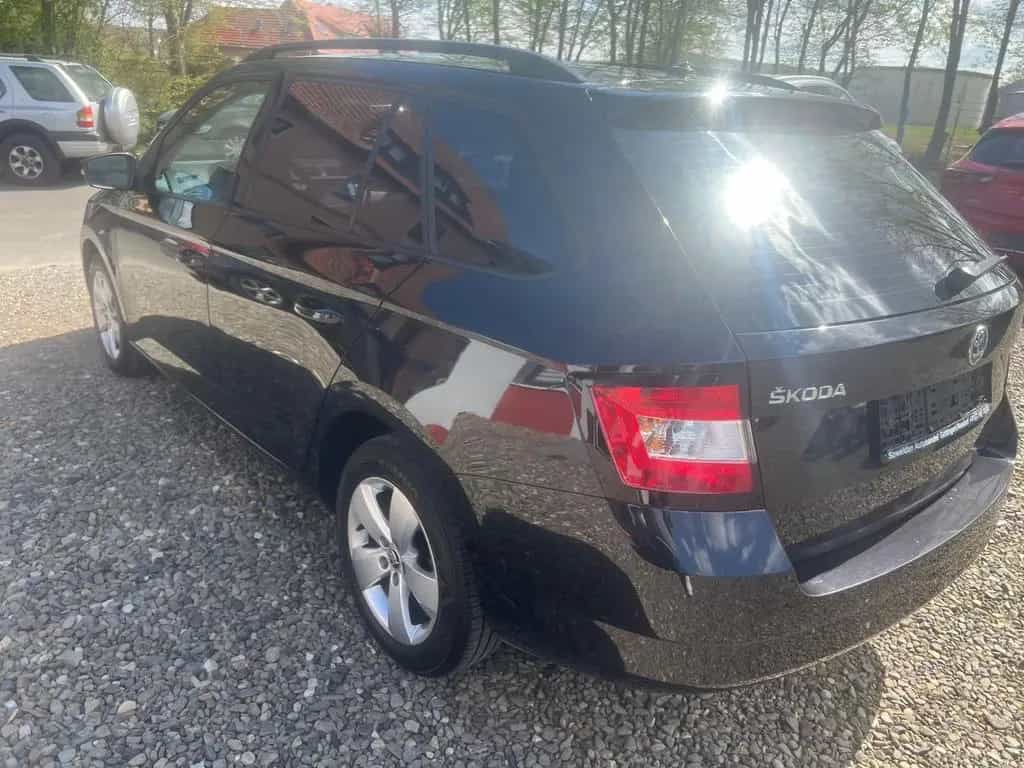 Skoda Fabia Combi Style DSG ACC 03/2018-photo-2