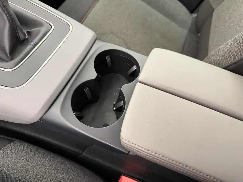Citroën C5 Aircross Pure Tech 130 S&S LIVE+KAMERA+DAB+ 07/2019-photo-28