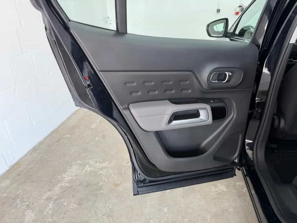 Citroën C5 Aircross Pure Tech 130 S&S LIVE+KAMERA+DAB+ 07/2019-photo-32