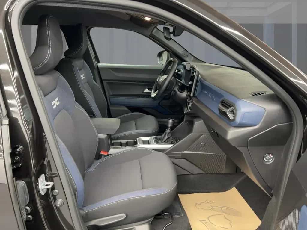 Dacia Duster JOURNEY TCe 130 SITZHEIZUNG 05/2025-photo-7
