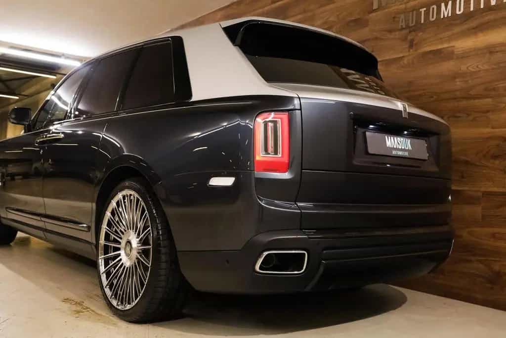 Rolls-Royce Cullinan 6.75 V12|Two-Tone|Massage|Pano|Bespoke| 01/2023-photo-20