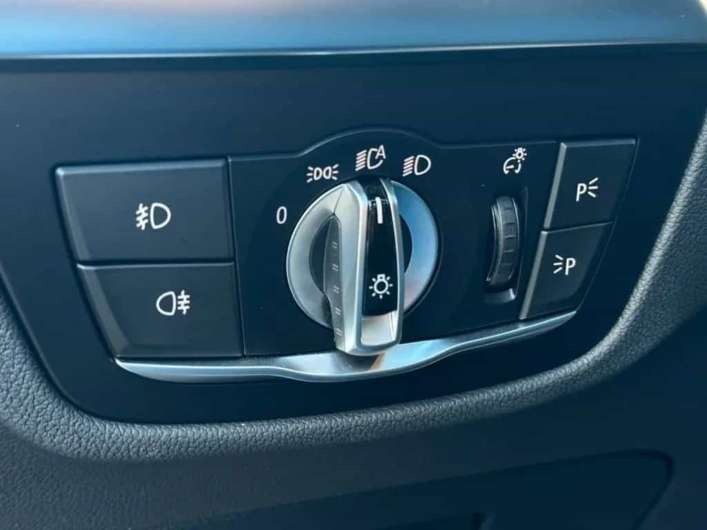 BMW X3 xDrive 20d M-Sport AHK*Head-up*Kamera*Pano* 10/2019-photo-32