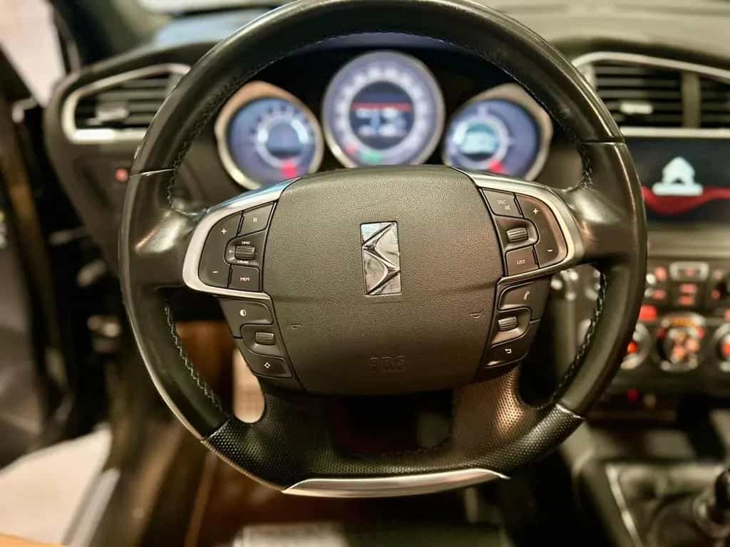 DS Automobiles DS4 Ds DS4 4 1.6 e-HDi 115 airdream So Chic *NO VINC 03/2014-photo-7