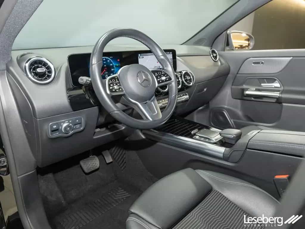 Mercedes-Benz GLA 250 4M Progressive LED/AHK/Kamera/Tempomat/ 01/2021-photo-11