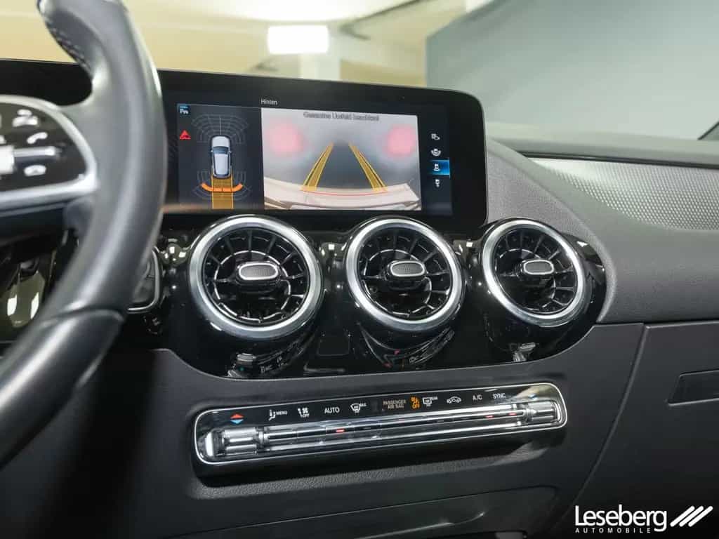 Mercedes-Benz GLA 250 4M Progressive LED/AHK/Kamera/Tempomat/ 01/2021-photo-20